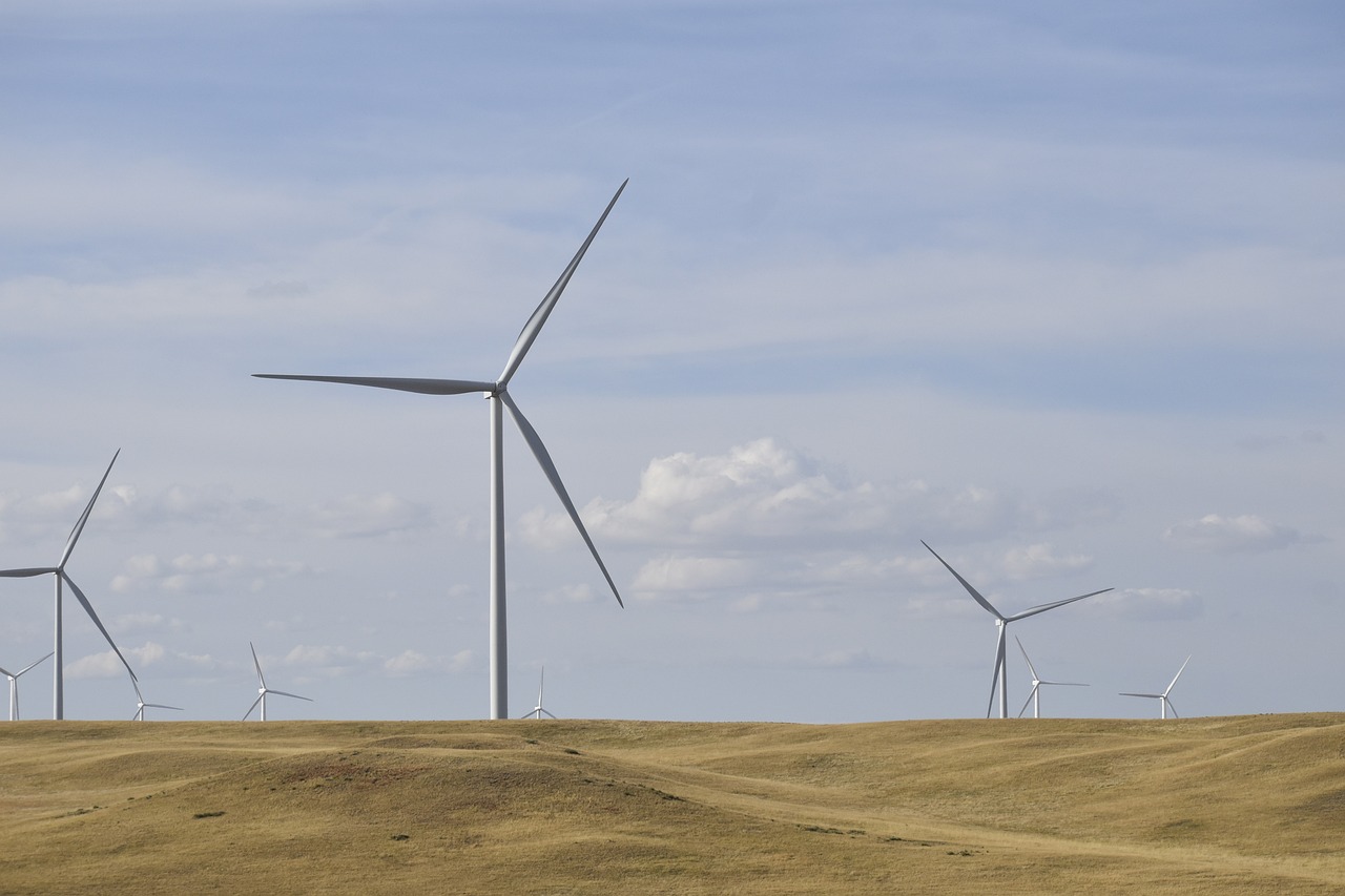 découvrez comment la transition énergétique transforme notre monde, privilégiant les énergies renouvelables et réduisant notre empreinte carbone pour un avenir durable et responsable.