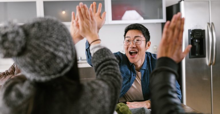 découvrez le crowdfunding, une méthode innovante de financement participatif qui permet aux entrepreneurs, artistes et projets créatifs de lever des fonds auprès du grand public. rejoignez la communauté et soutenez des idées prometteuses tout en bénéficiant d'avantages exclusifs.