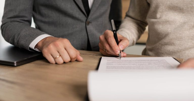 découvrez des stratégies efficaces d'acquisition de clients pour stimuler la croissance de votre entreprise. apprenez à identifier votre public cible, à optimiser votre présence en ligne et à convertir les prospects en clients fidèles.