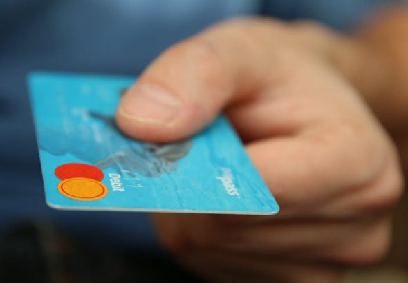 découvrez comment améliorer la fidélité de vos clients grâce à des stratégies efficaces. apprenez à instaurer une relation de confiance et à maximiser la satisfaction client pour booster votre succès commercial.