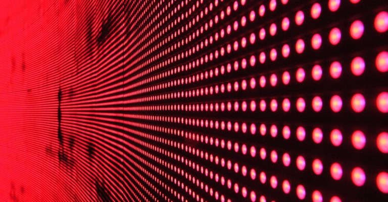 découvrez comment le média impact façonne notre compréhension du monde. plongez dans l'analyse des effets des médias sur la société, l'économie et la culture, et apprenez comment ces influences modifient notre quotidien.