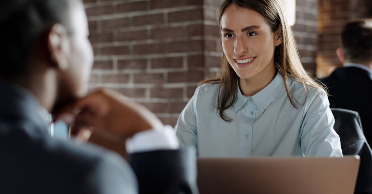 découvrez comment accroître l'engagement des employés au sein de votre organisation. apprenez des stratégies efficaces pour motiver vos équipes, favoriser leur bien-être et améliorer la productivité grâce à un environnement de travail positif.