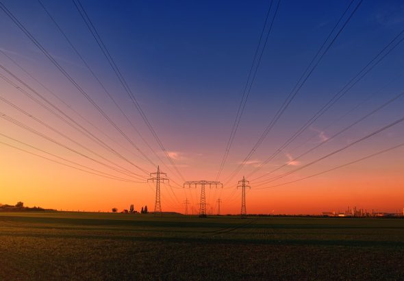 découvrez tout ce qu'il faut savoir sur l'électricité : principes de base, applications pratiques, conseils de sécurité et innovations technologiques. plongez dans l'univers électrique et apprenez comment optimiser votre consommation d'énergie.