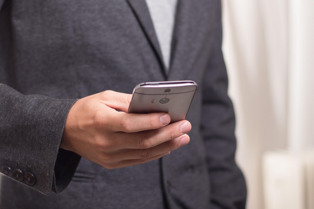 besoin de nous contacter ? retrouvez ici toutes les informations utiles pour prendre contact avec notre équipe : formulaire, téléphone et email. nous sommes à votre écoute !