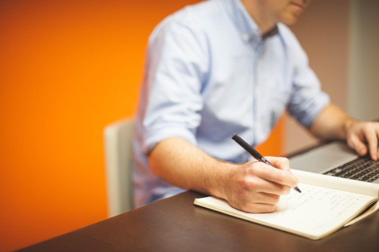 découvrez l’univers des startups : actualités, conseils pour entrepreneurs, financement, innovations et tendances du monde des jeunes entreprises innovantes en france et à l’international.