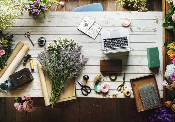 outil en ligne pour lancer votre entreprise rapidement et efficacement, avec des fonctionnalités intuitives pour un démarrage réussi.